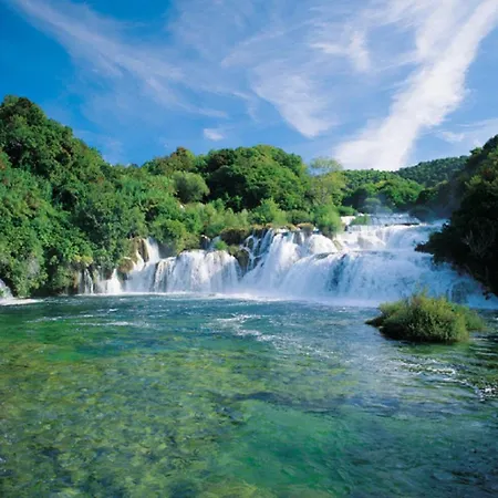 House Brist Casa de Férias