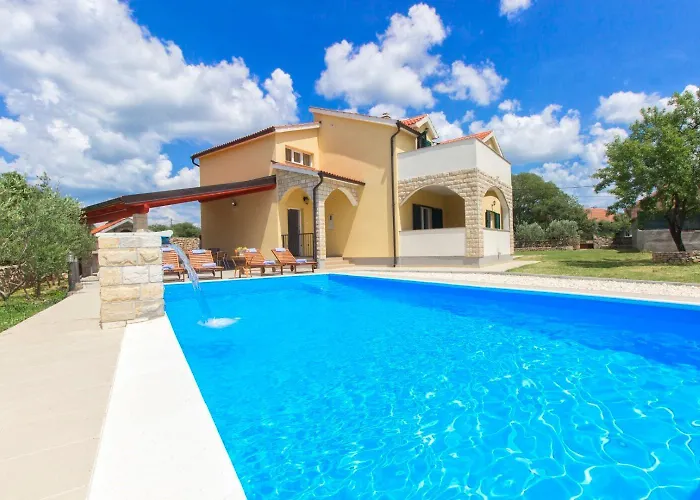 House Brist Casa vacanze *